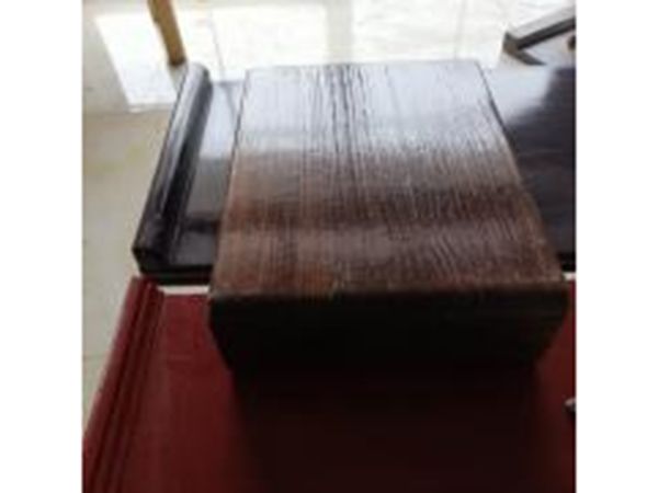 國學凳子木